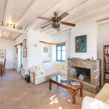 Holiday home Paros House Casa Mira Marpissa